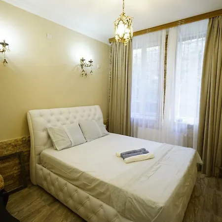 Hotel Daisy S Home Kutaissi Exterior foto